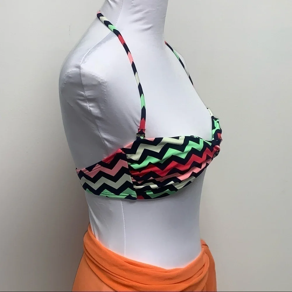 Xhilaration Size S Pink/Green/White Chevron Boho Halter Bikini Swim Top NWT NEW